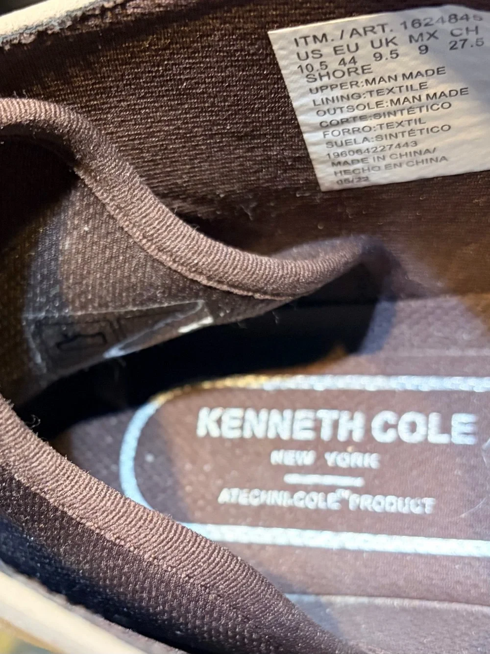 Kenneth Cole Men's Chukka Boots in Beige Size 10.5